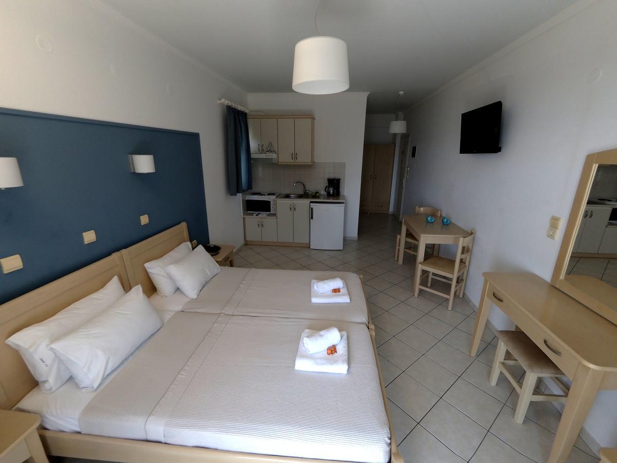 Filanthi Apartments Paralia Vrachou Zewnętrze zdjęcie